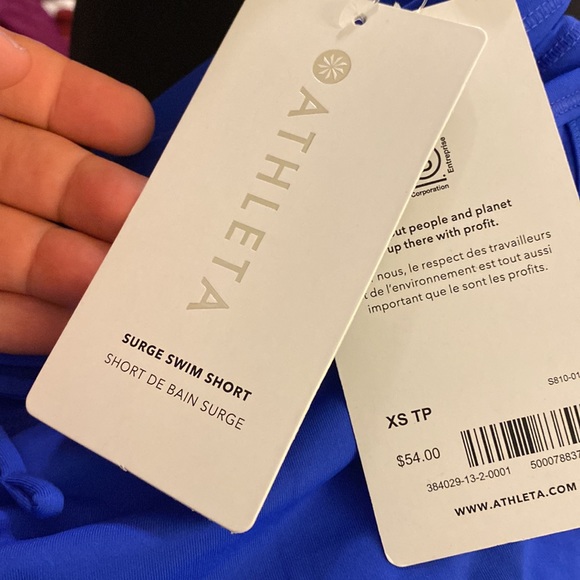 💙 Athleta Surge Short // Cerulean #384029 - Picture 6 of 8